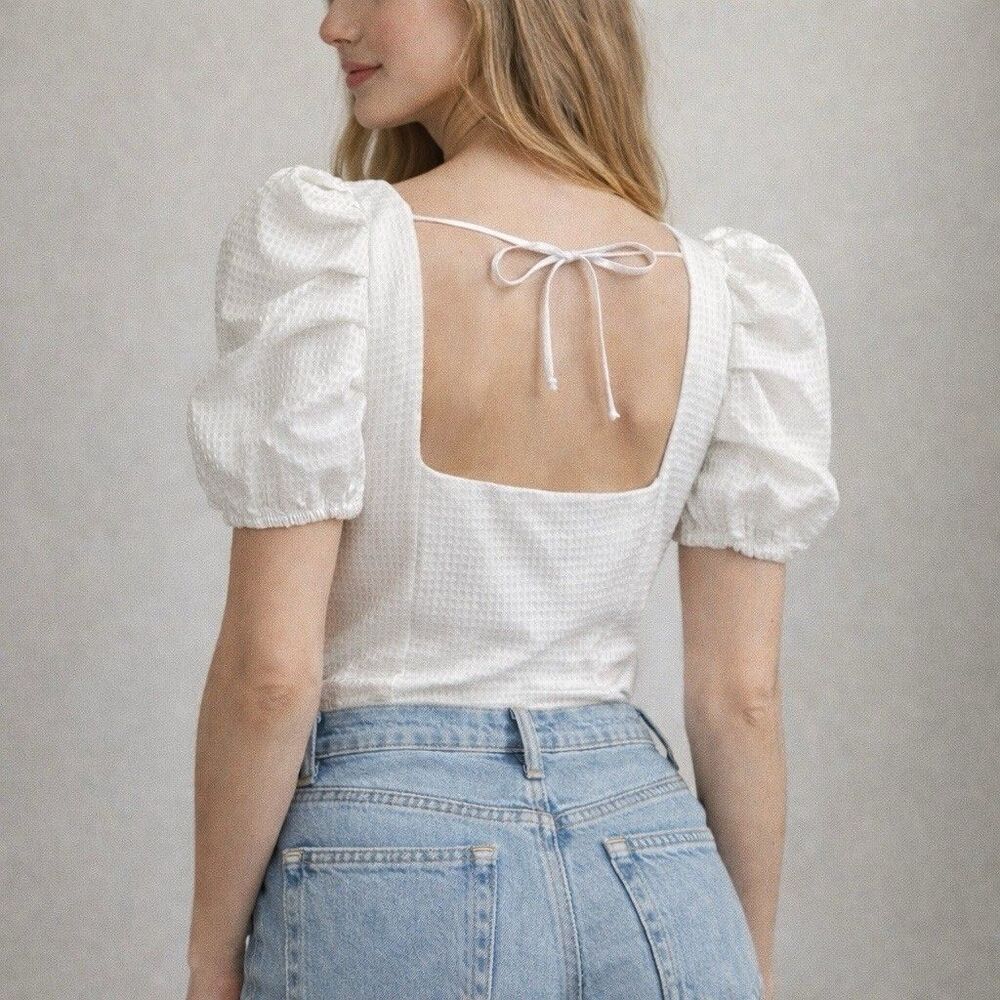 TCEC White Textured Puff Sleeve Bodysuit Open Back Bow Womens Size L